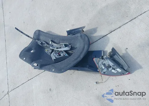 2019 Ford Taurus Sel z USA, uszkodzony, nr VIN 1FAHP2E82KG110637